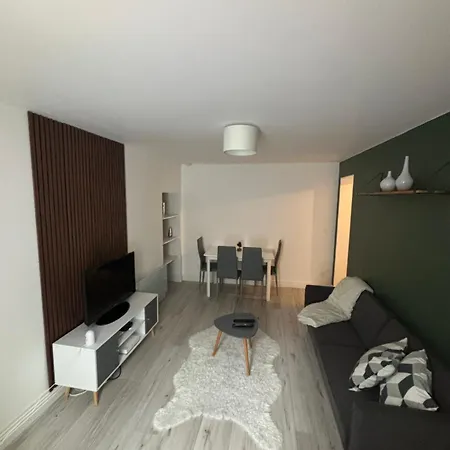 Apartment Appartement Chantilly